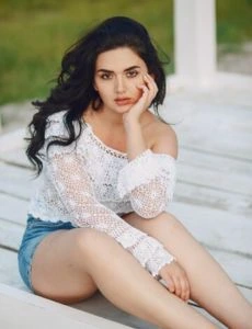 VIP companion girl in Basavakalyan – discreet service